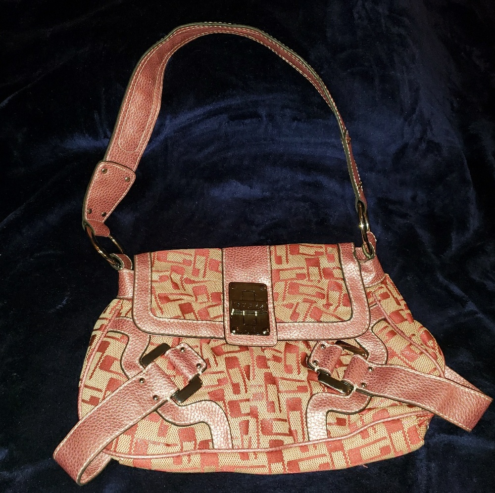 Guess purse